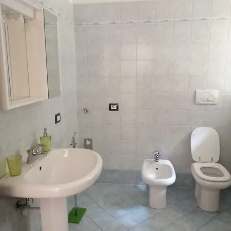 Regina Lake Como Apartman